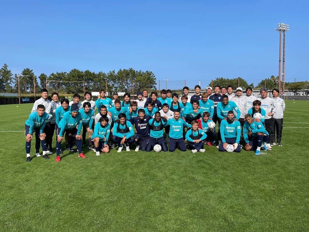 前嶋洋太のインスタグラム：「1年間応援ありがとうございました！  #avispa」