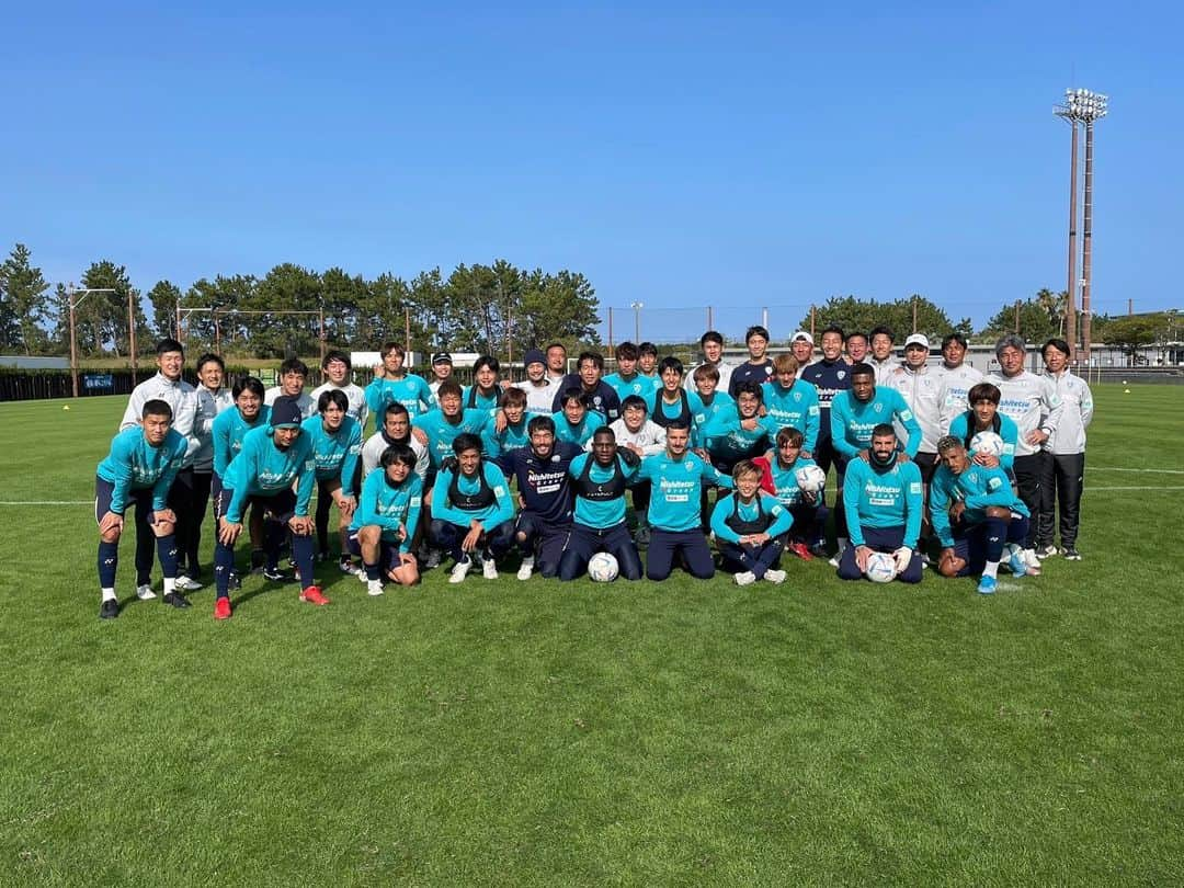 前嶋洋太のインスタグラム：「1年間応援ありがとうございました！  #avispa」