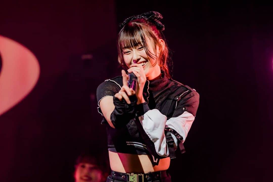 高橋真由のインスタグラム：「・ 楽しそうでしょ❤️‍🔥 ・ ・ #アイドル #アイドルライブ #アイドル衣装 #ライブ #idol #live」