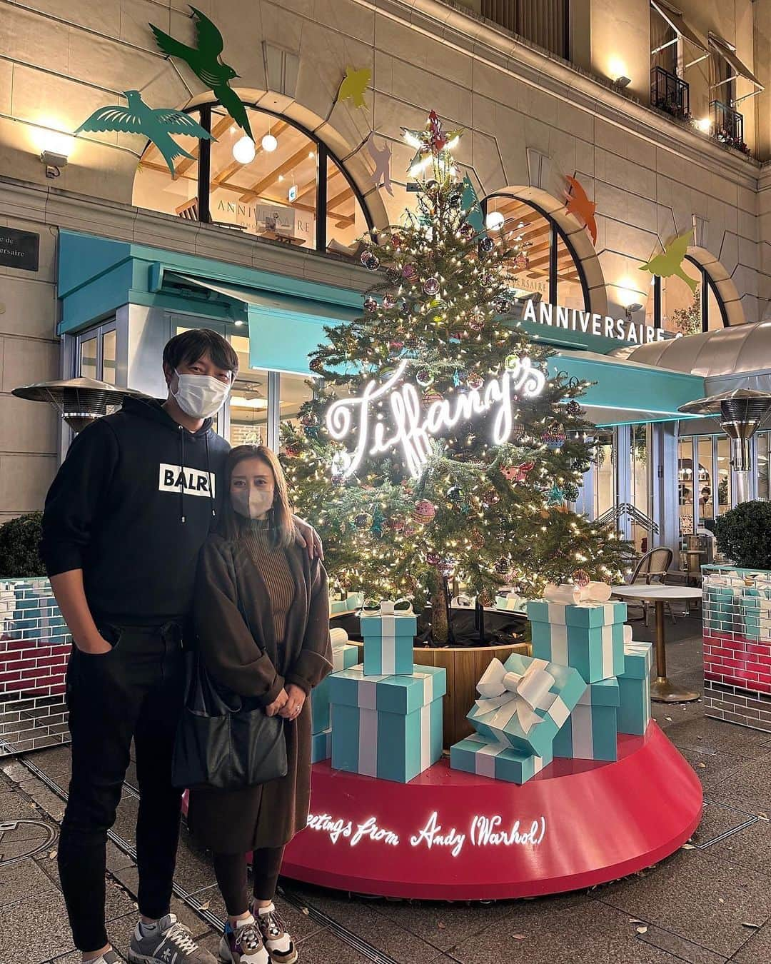 岩隈久志さんのインスタグラム写真 - (岩隈久志Instagram)「...  もうすぐクリスマス🎄 もうすぐ結婚20周年😊」11月14日 20時25分 - hisashiiwakuma_21