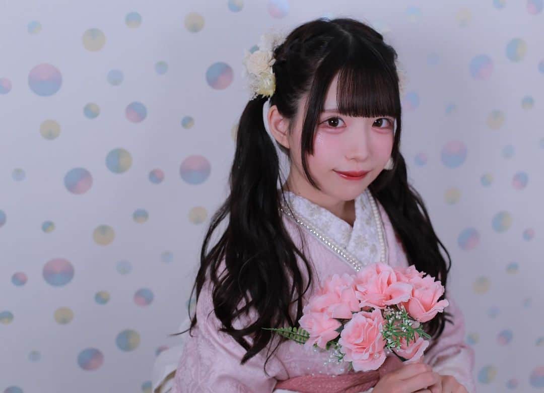 姫崎もえのインスタグラム：「無加工  ・  ・  #アイドル #地下アイドル #コンカフェ嬢 #コンカフェ #雰囲気好きな人いいね #地雷女 #地雷系女子 ##地雷女子と繋がりたい #量産型ヲタク #量産型コーデ #jk #jkブランド  #他撮り #自撮り界隈 #自撮り界隈の人と繋がりたい #1mmでもいいなと思ったらいいね #美男美女と繋がりたい #いいねした人全員フォローする #いいね返し #地下アイドル好きな人と繋がりたい #粉我 #偶像 #メイドカフェ #メイド服 #Instagood #photooftheday #グラビアアイドル #振袖 #振袖ヘアアレンジ」