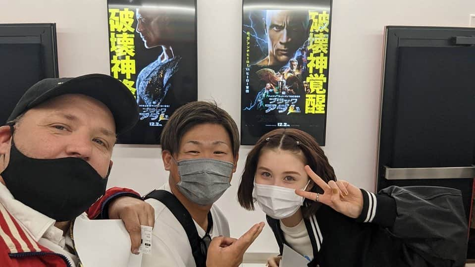 田口麗斗さんのインスタグラム写真 - (田口麗斗Instagram)「今日はご縁があり映画ブラックアダムの試写会に参加させてもらい鑑賞してきました！ 最初から最後までドウェイン・ジョンソンがかっこよすぎてベタ惚れしました。笑 12月2日に日本で公開されます！ぜひ皆さんも観てください！  #ブラックアダム #blackadam」11月14日 23時32分 - taguchi_34