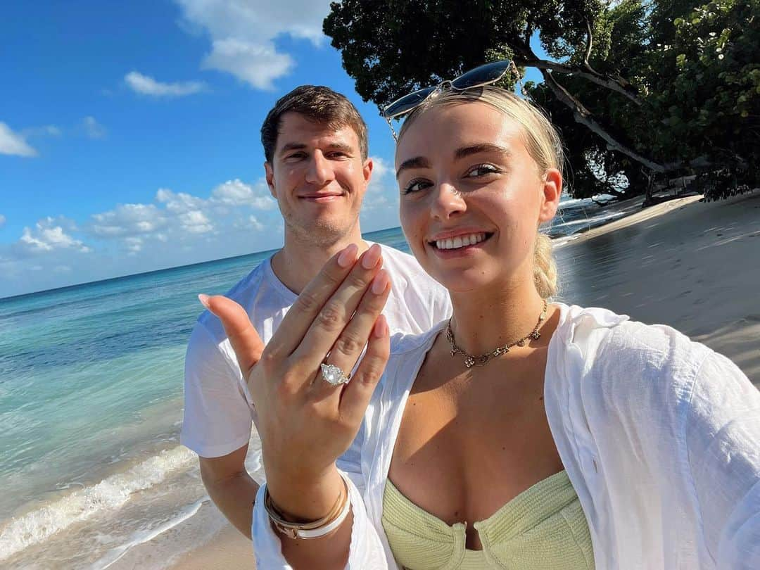 パディ・マクネアのインスタグラム：「14.11.22 💍」