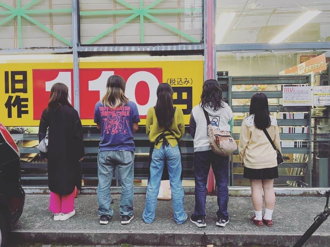 橋本あかねのインスタグラム：「ろんぐへあーず。 #longhair」