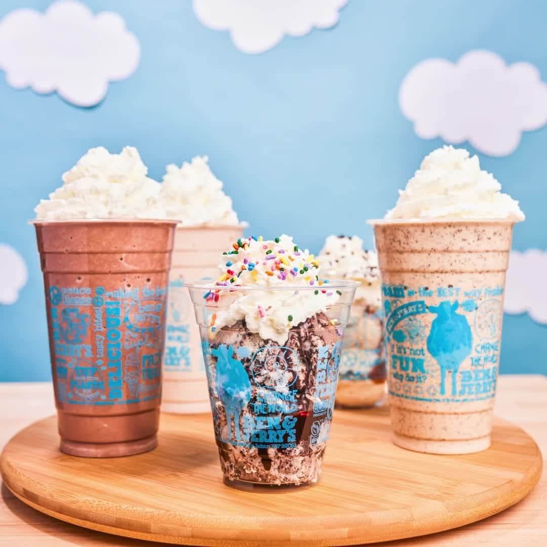 のインスタグラム：「Shake up your week. You deserve it. ⁠ ⁠ Order ice cream delivery from your nearest Scoop Shop - link in bio!」