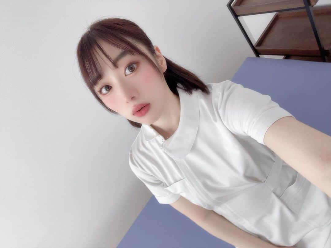 本田さとみさんのインスタグラム写真 - (本田さとみInstagram)「みんなの健康診断します🥺🤍  #ナース #コスプレ #撮影 #like #follow #sexy #sexyactress #cute  #nurse #cosplay #cosplaygirl #photo #photography #selfie #japanesegirl #av」11月15日 13時05分 - kirimi_hm