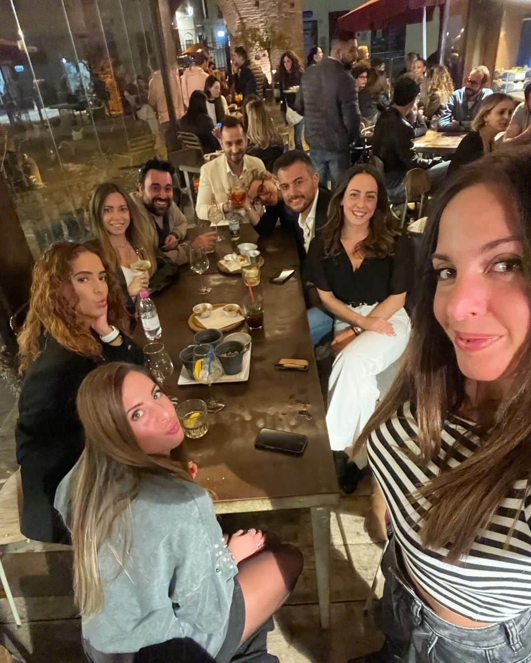 のインスタグラム：「21/10/22 ♥️ +28🎂 Un anno in più , due mesi che non vi vedevo. GRAZIE per tutte le emozioni. Mi avete riempito il cuore. Nulla da aggiungere  #birthday #homesweethome #sempreesolodanni」