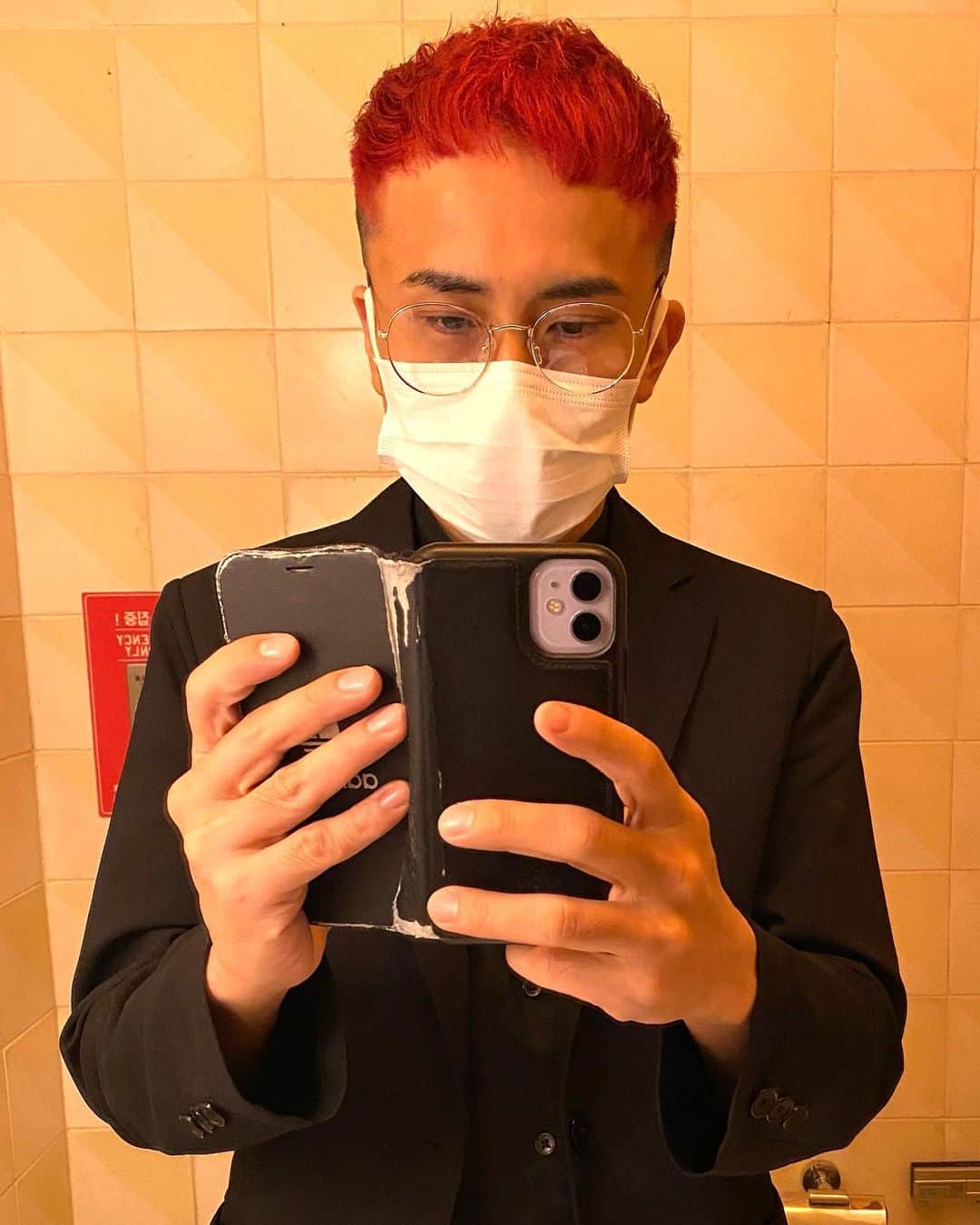 so-heyのインスタグラム：「久しぶりに髪を切りました🙂」