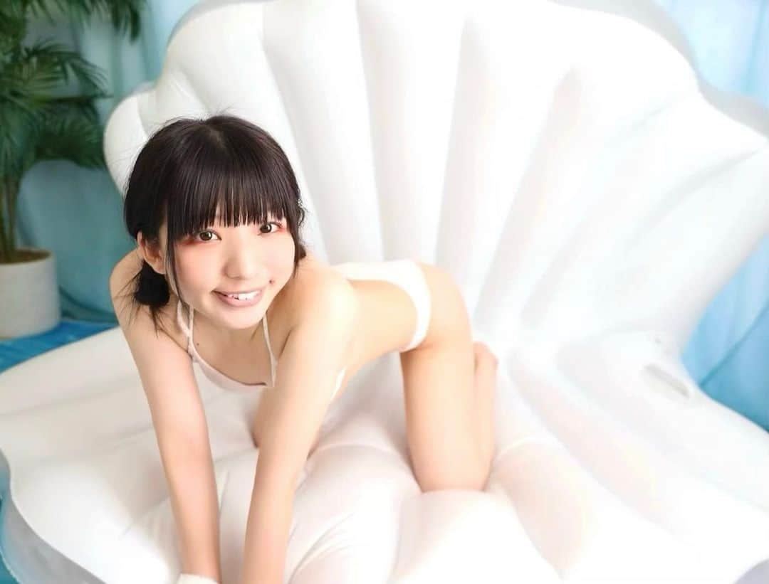 橘あかりのインスタグラム：「夜寒くなったね😳❄️ 水着寒そう🐱❄️？！ 来週ハロウィンだねっ！！🎃✨ 10/29smoothハロウィンスタジオ撮影会です！3部が予約まだあいてます🎃✨ 何の仮装しようかなっ🎃💖 写真だすのでみてくれたら嬉しいです🎃  ぐない\(u_u)/💤  #japnesegirl #japanesemodel #japan_of_insta  #グラドル  #偶像　#gravureidol #撮影会　#丸顔  #bikini #bikinimodel #bikinigirl #아이돌 #여성돌 #cute #sexy #被写体 #model #girl #여성돌 #아이돌 　  #animegirl #portrait #portraitphotography #攝影 #人像攝影　#ちっぱい」