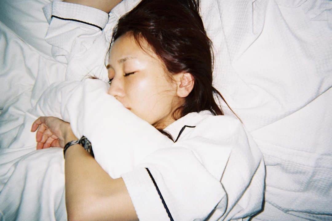 上野 紗也加さんのインスタグラム写真 - (上野 紗也加Instagram)「ことしの夏は人間っぽく生きすぎて苦しかったすこし」10月23日 23時32分 - __syaka__