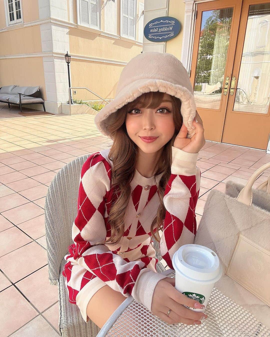 大木美里亜（みりちゃむ）さんのインスタグラム写真 - (大木美里亜（みりちゃむ）Instagram)「コーヒーとか紅茶飲めないのでスタバは、いつもココアかフラペチーノでしっ☕️🍃」10月23日 18時58分 - mirichamu_0710