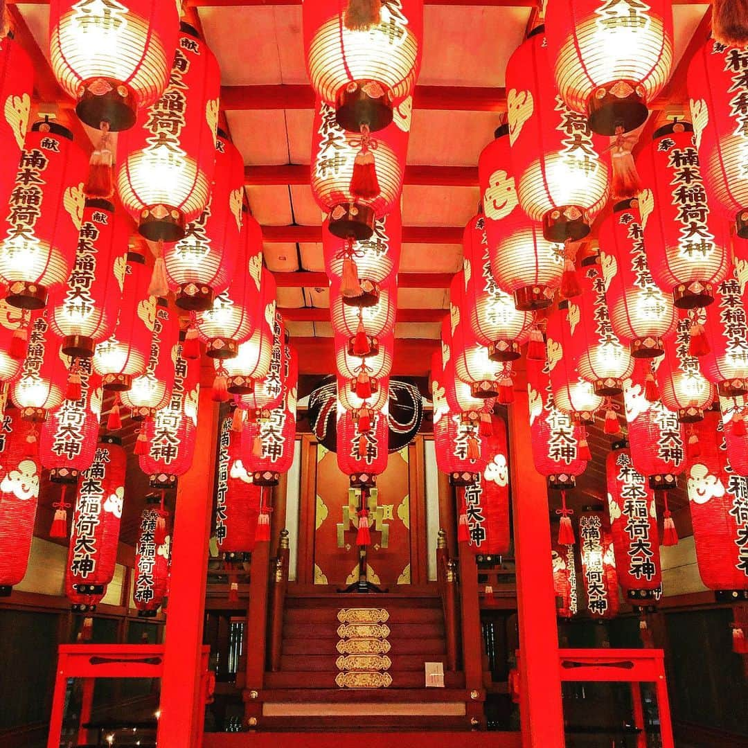 尾崎将也さんのインスタグラム写真 - (尾崎将也Instagram)「神戸・湊川神社の中にある楠木稲荷です。」10月23日 19時44分 - masaya._ozaki