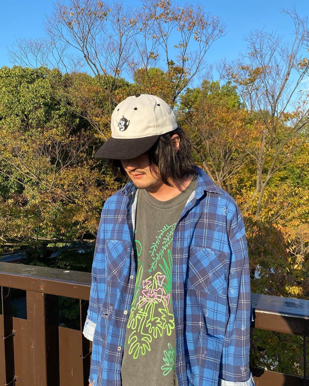 吉木諒祐さんのインスタグラム写真 - (吉木諒祐Instagram)「@debaser_store  debaser Souvenir 2Tone Cap  Size: One Size  Available now!  debaserウェブストアにて販売開始しました。」10月23日 21時03分 - yhoshuah