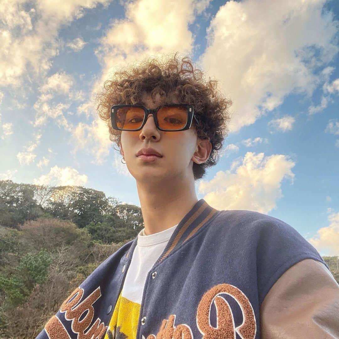 上野裕次郎のインスタグラム：「⛅️」