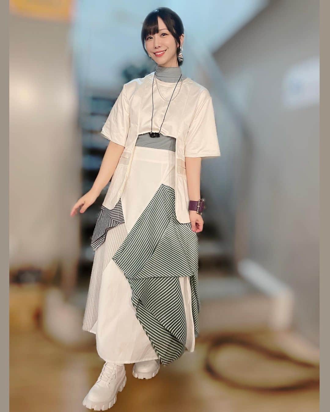 愛美のインスタグラム：「#AIMISOUND_福岡 衣装✨ @tsubasashimoda」