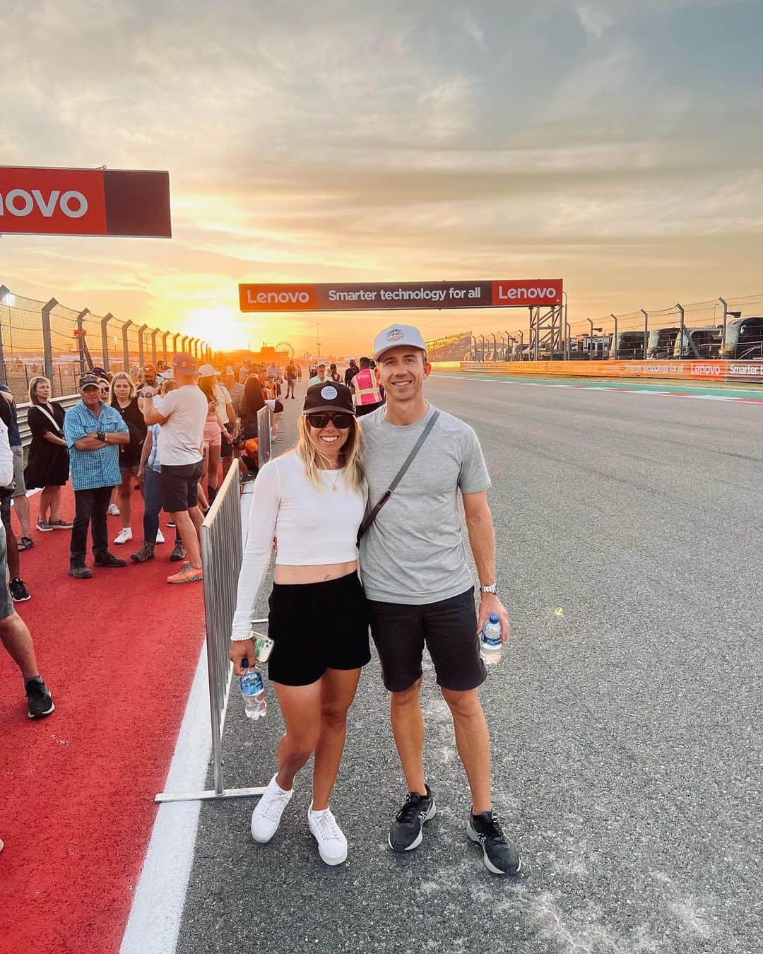 Pernilla Lindbergさんのインスタグラム写真 - (Pernilla LindbergInstagram)「Special day at the Austin Grand  Prix!🥰」10月24日 3時35分 - pernillagolf