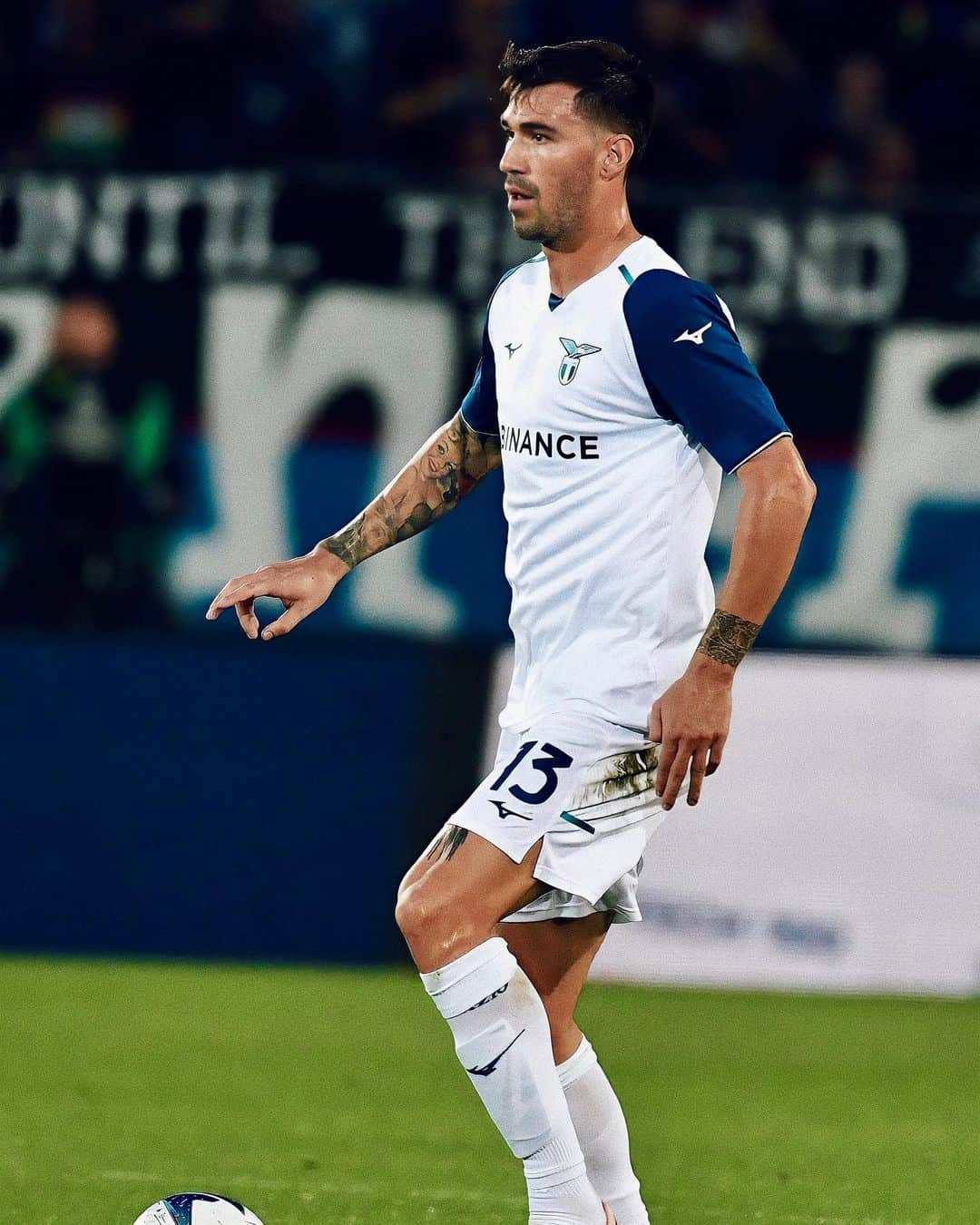 アレッシオ・ロマニョーリのインスタグラム：「Avanti così Lazio mia 💙」