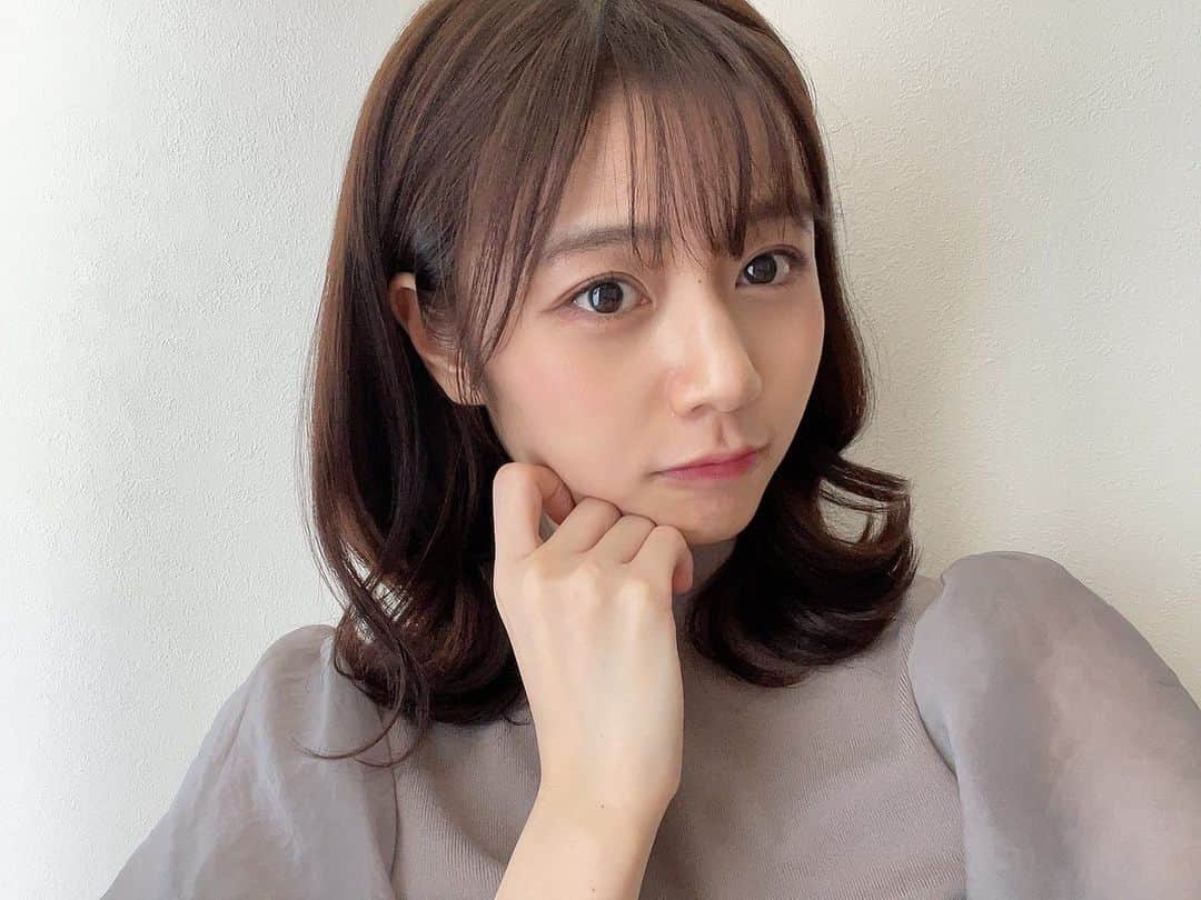 杉浦みずきのインスタグラム：「. 巻いてめっちゃ短くなってた日😂  まつ毛と眉毛は @une_fleur_sara さん💓  #パリジェンヌ」