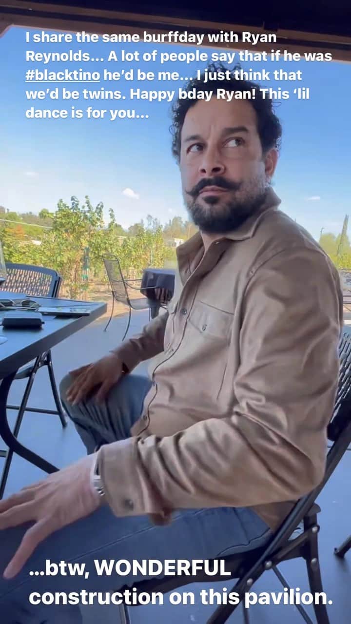 ジョン・ウエルタスのインスタグラム：「I know that @vancityreynolds has at times stalked me on social because we share the same birthday and he’s@always thought he could put dance me, but @nathanfillion will attest that if there was, in fact, a dance contest and that if I was not banned from entering the country of #Canada that I would Fuckin’ slay Ryan in a hip-shaking skirmish! I’d be the obvious winner… but happy bday Ryan because, you know what Ryan, I’m a good sport. #wine  #country #dance #justinbieber #sorry」