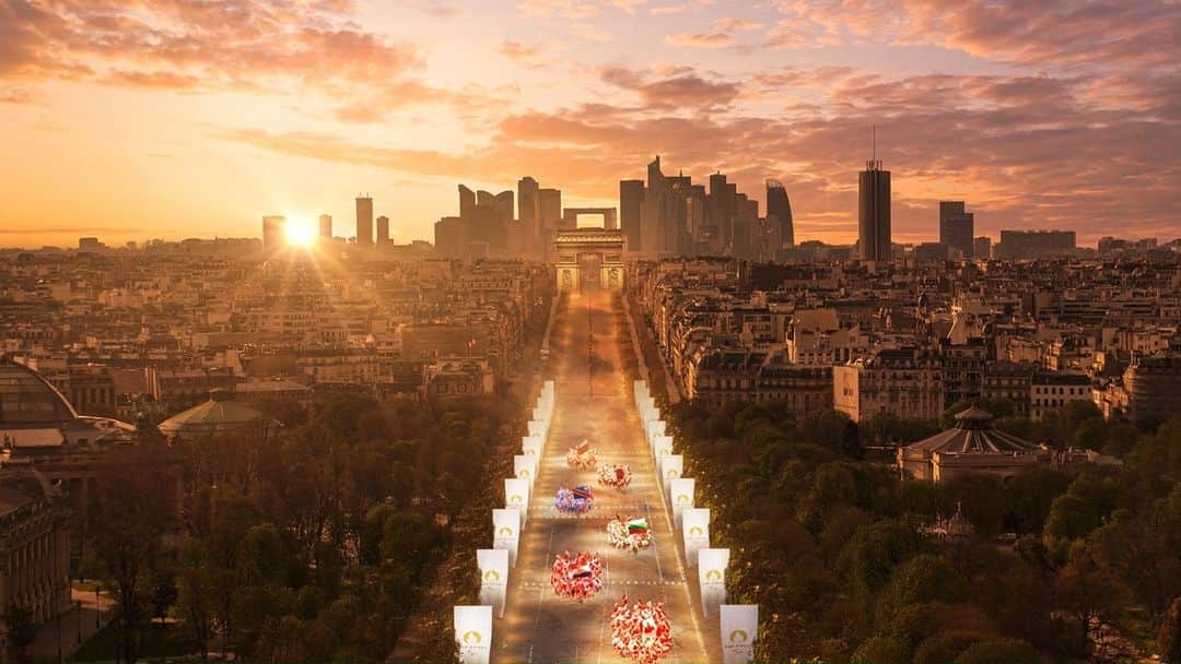 フランス大使館のインスタグラム：「／  🇫🇷# 𝐏𝐀𝐑𝐈𝐒𝟚𝟘𝟚𝟜 🇫🇷　  ＼ パリ五輪・パラリンピック組織委員会  は、 #パリパランピック 開会式の場所を正式発表しました！✨👏 選手たちはシャンゼリゼ通りを通りぬけてパリのコンコルド広場へと集います。 会場の様子をご覧ください👇#Paris2024」