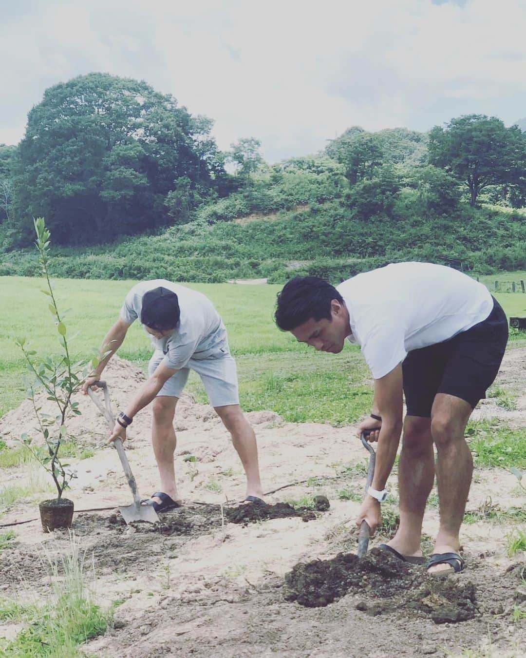 稲垣祥さんのインスタグラム写真 - (稲垣祥Instagram)「共に過ごした全ての時間が宝物です。 ゆっくり休んでください。 #工藤壮人」10月24日 11時58分 - inasho1225