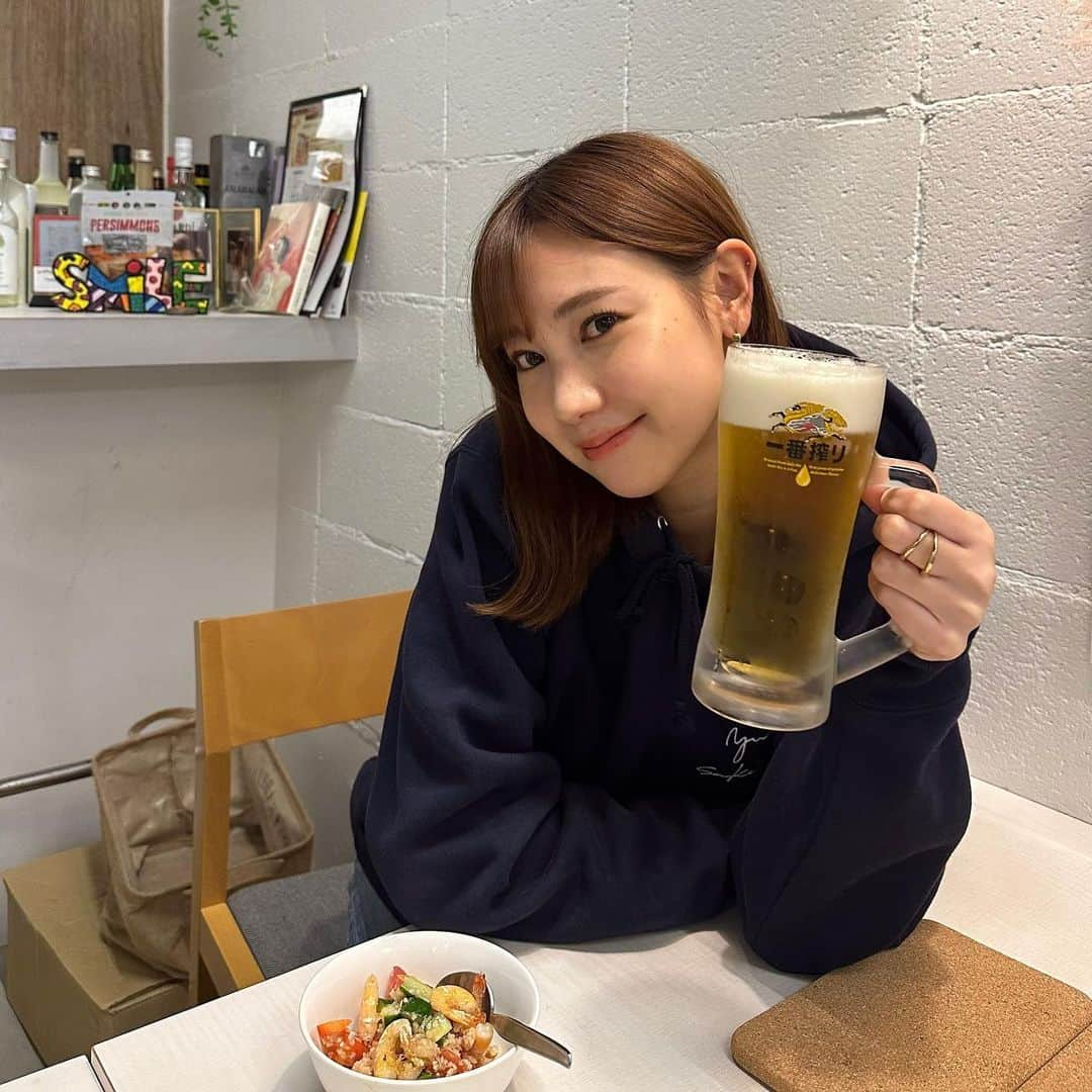 高野祐衣さんのインスタグラム写真 - (高野祐衣Instagram)「瓶ビール派だけど、生の一杯目ってなによりも美味しいなぁ🍻♡」10月24日 21時22分 - yuipooon12_06