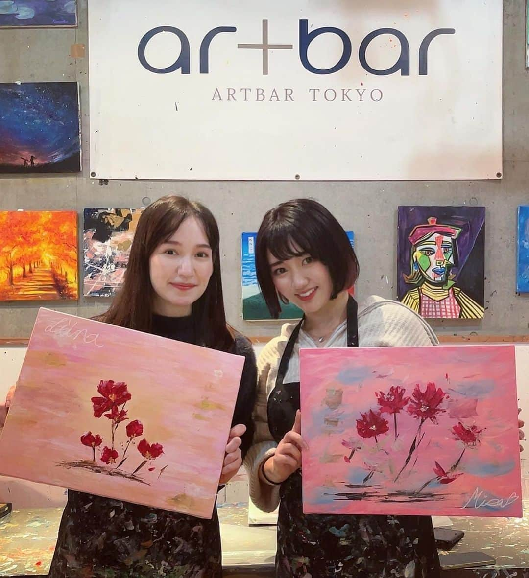 東美希さんのインスタグラム写真 - (東美希Instagram)「#artbartokyo  with Riinachan🤍 . . . #代官山カフェ #artbar #gu  #olの休日 #油絵作品 #油絵初心者」10月24日 23時00分 - amisar11