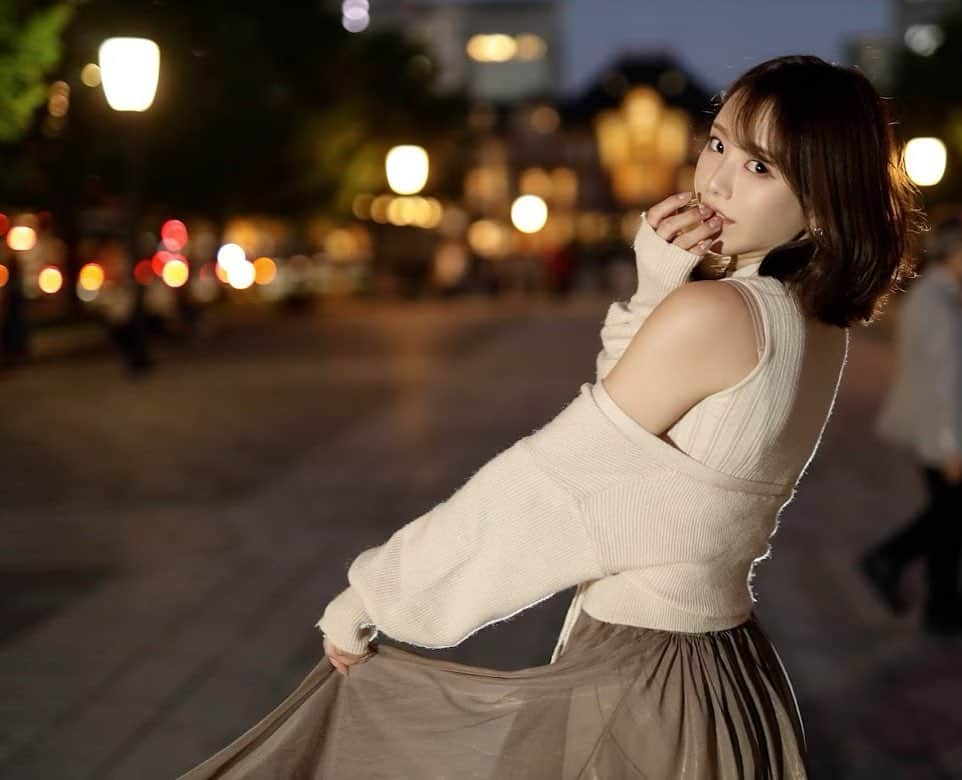 朝比奈果歩さんのインスタグラム写真 - (朝比奈果歩Instagram)「夜景ポートレートって初めてだったけどすごく楽しかったなあ(*´꒳`*)🌸 、 、 、 、 #ポートレート #写真 #夜景 #夜景撮影 #レースクイーン #被写体 #マゼンタ撮影会  #portrait #photography #nightphotography #racequeen #rq #model  #레이싱모델 #賽車女郎 #서킷 #模特 #车模 #照片」10月25日 23時12分 - kaho_asahina