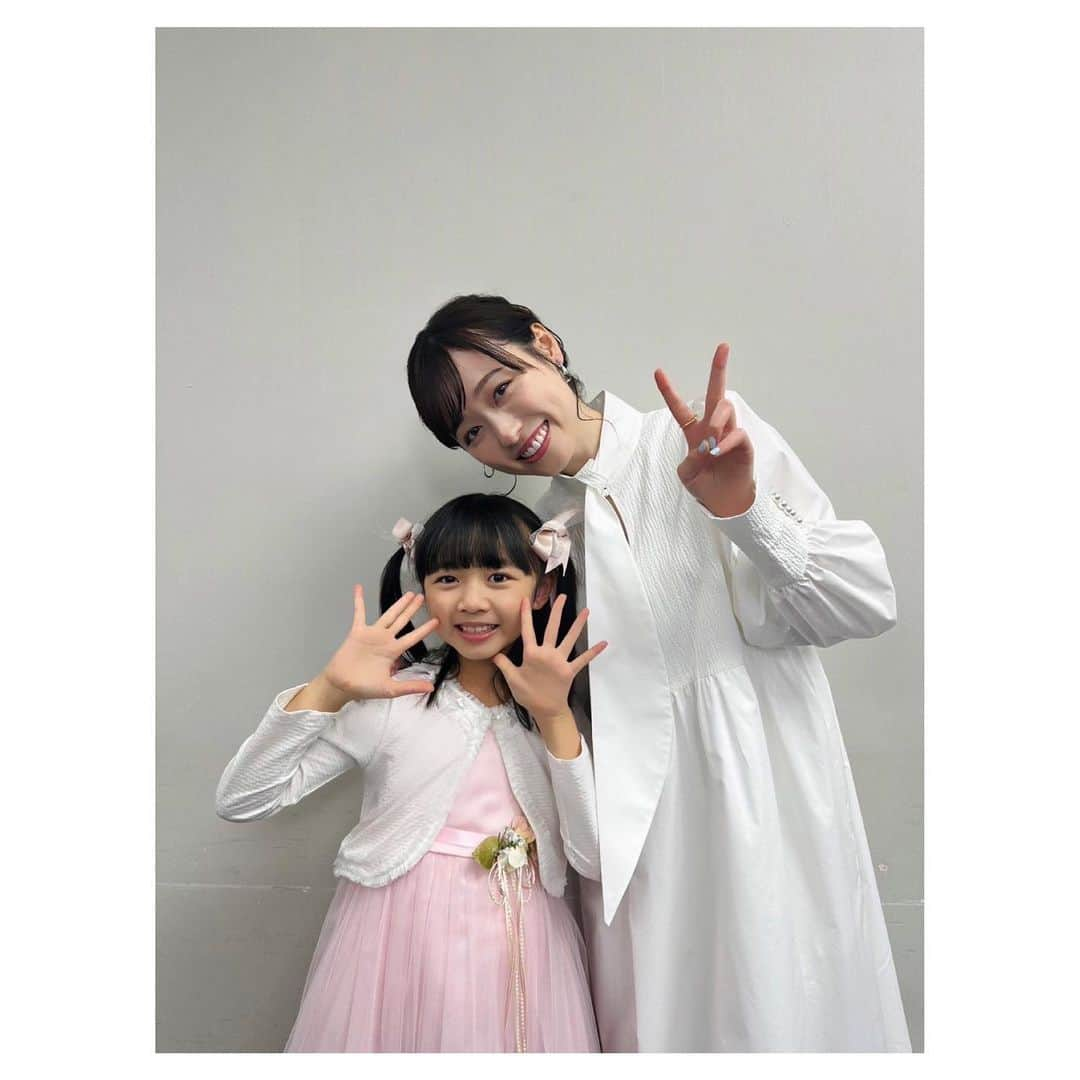 福原遥さんのインスタグラム写真 - (福原遥Instagram)「. 「#わが心の大阪メロディ 」本日10/25(火)午後19:30~20:42でNHK総合にて生放送されます☺︎ 今回、#今田耕司 さん #武田真一  さんと司会をさせていただきます✨ ゲストで幼少期の舞役の#浅田芭路 ちゃんも登場します✨ 久しぶりに会えて嬉しすぎます😍  【出演者】アイウエオ順 ・#NMB48 さん ・#オール巨人 さん ・#丘みどり さん ・#上沼恵美子 さん ・#ダイアン さん ・#T.M.Revolution さん ・#天童よしみ さん ・#なにわ男子 さん ・#円広志 さん ・#山内惠介 さん ・#和田アキ子 さん ＜ゲスト＞ ・#浅田芭路 さん ・#タローマン　 ・#ミャクミャク　 ・#ガチャピン ・#ムック ・#ますみ （天才ピアニスト）さん ・#Ｍｒシャチホコ さん ・#みはる さん ・#ひこにゃん さん 是非生放送の素敵な大阪の歌をお楽しみ下さい♪ 私も凄く楽しみです！」10月25日 18時32分 - haruka.f.official