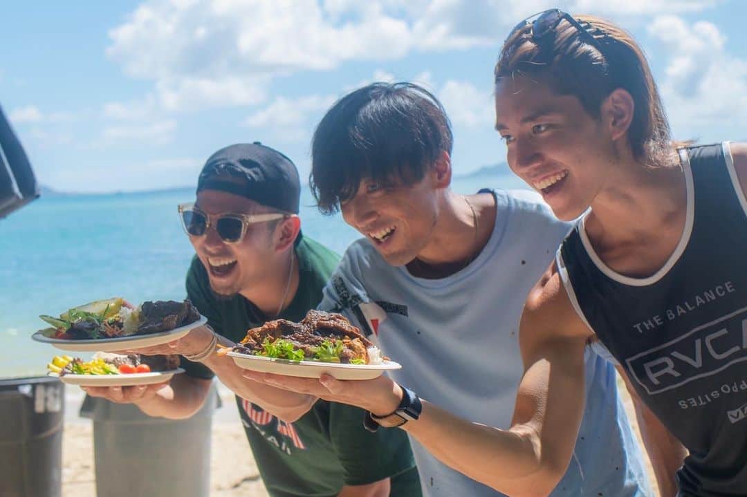 渡邉信一郎のインスタグラム：「Happy meal 🍽️   #hawaii」