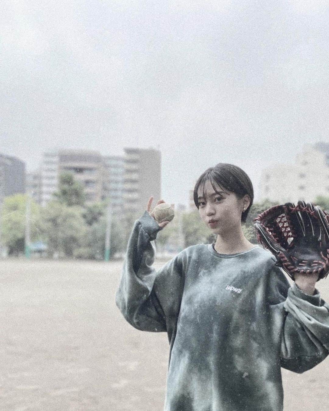 平美乃理さんのインスタグラム写真 - (平美乃理Instagram)「ピンクのプニョプニョボールで⛹🏽  もしかして、運動神経いいかもしれない と思ってしまった日。  そして雨サーサーふりです😉🌧」10月25日 21時01分 - minori_taira