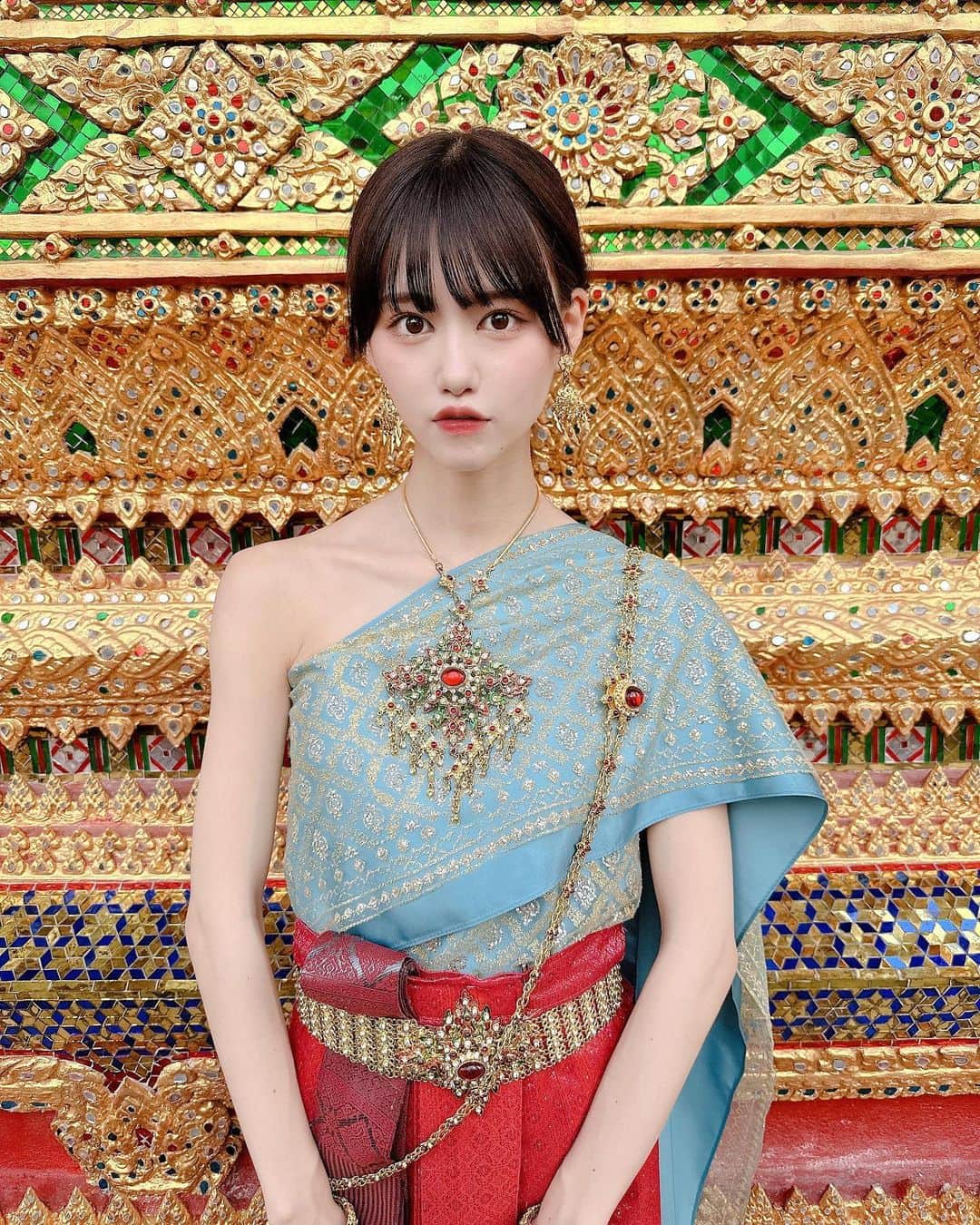 土光瑠里子のインスタグラム：「これお気に入りの1枚なんですよう  インスタにも登場させちゃお(*´﹀`*)  2枚目もみてね  #Thailand #タイ　#タイ旅行　#japanesegirl」