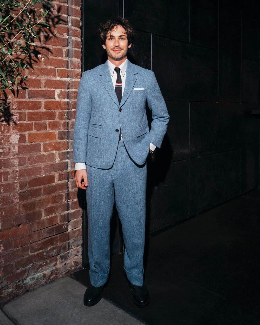 ローガン・ラーマンさんのインスタグラム写真 - (ローガン・ラーマンInstagram)「@thombrowne」10月26日 2時45分 - loganlerman