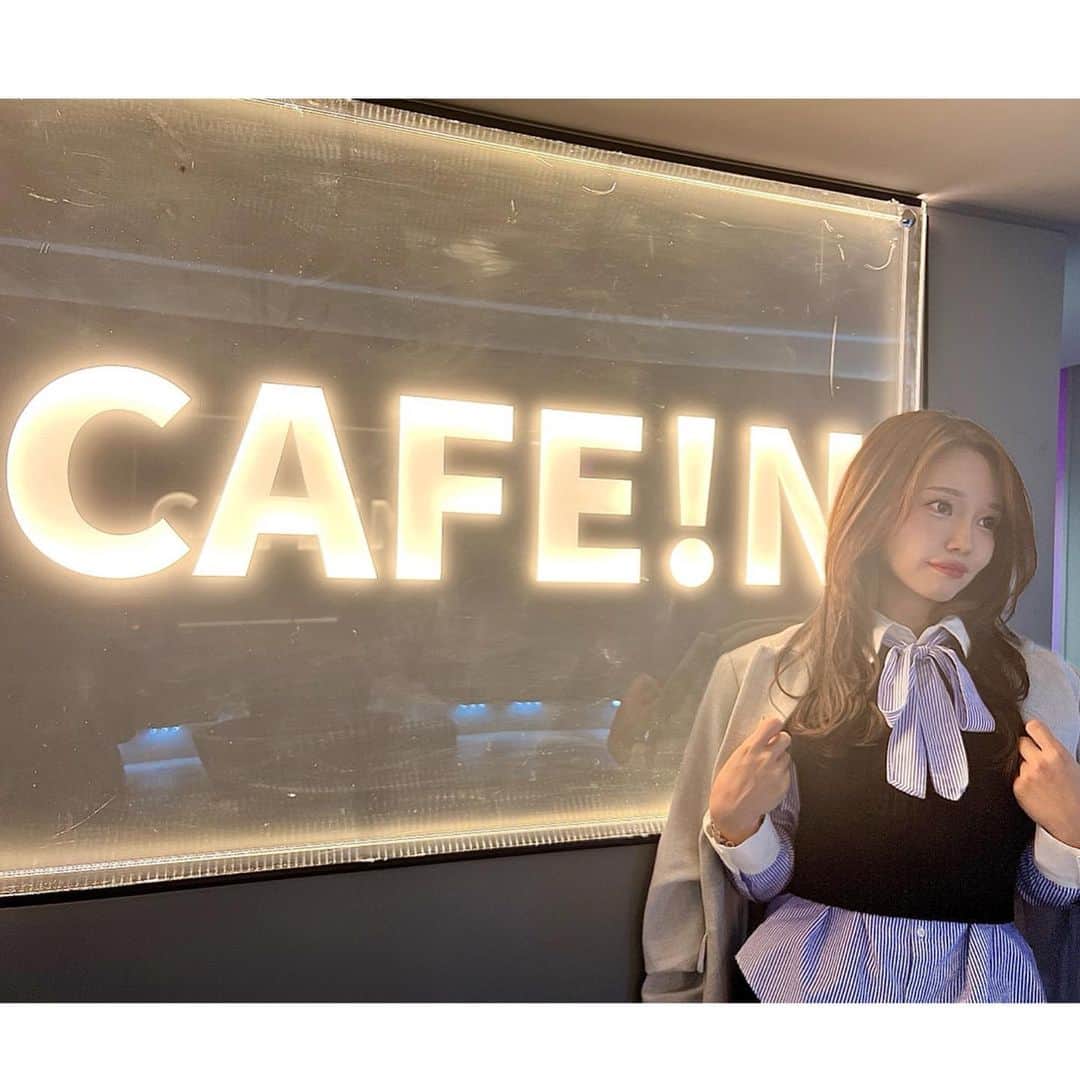 𝗠𝗮𝗶さんのインスタグラム写真 - (𝗠𝗮𝗶Instagram)「休日🦋  友達が素敵に撮ってくれたので たまにはゴルフ以外の投稿も😂  大好きなチュクミ🐙🇰🇷を食べて 可愛いカフェを巡ってきました🌙  （こうゆう時に自分って女の子なんだなって気付くw でもはしゃぎ方が年相応🤣）  仕事で疲れてもこうゆう日があるから また毎日頑張ろうって思える🤍  いっっぱい笑って お友達にたくさんパワー頂きました🤲💓 . . . . . . . . . #ゴルフ女子の休日#ゴルフ女子 #カフェ#カフェ巡り#新大久保カフェ #新大久保グルメ」10月26日 18時17分 - mai.golf.214
