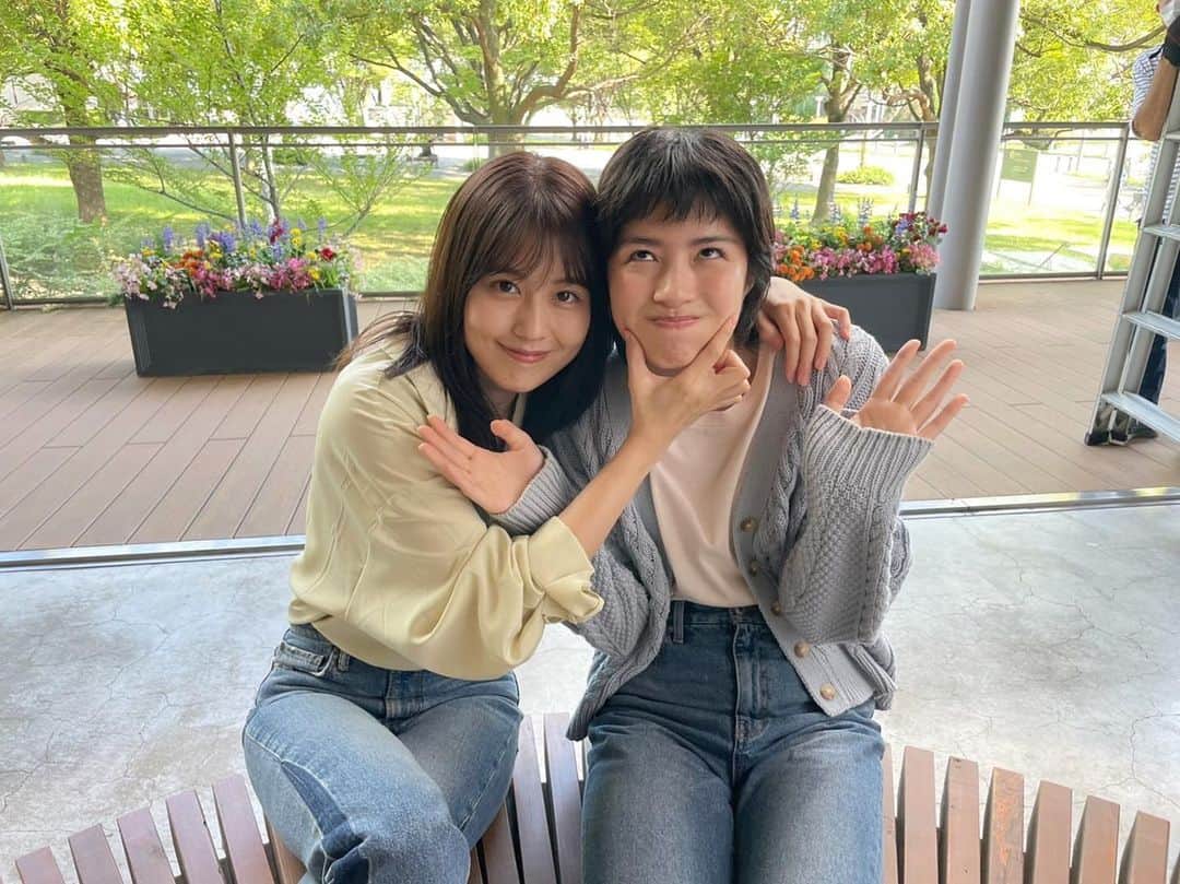 のインスタグラム：「( ◠‿◠ )」