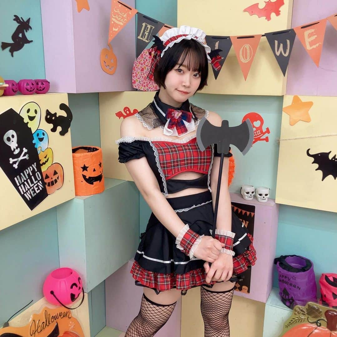 架乃ゆらのインスタグラム：「今年こそはハロウィン、個人的になにかやりたいな〜🎃」