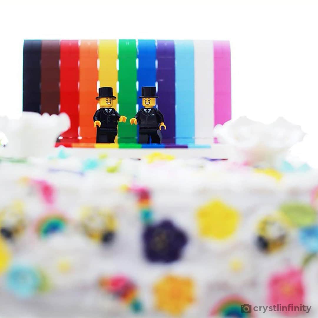 LEGOさんのインスタグラム写真 - (LEGOInstagram)「Check out these awesome wedding builds from our community! Your creative designs are inspiring ❤️  📸 MKB981, crystlinfinity, Stephanie Phillips, Daniel Danmen-Stone and dave_kaleta  #LEGO #Wedding #MOC」10月27日 1時00分 - lego