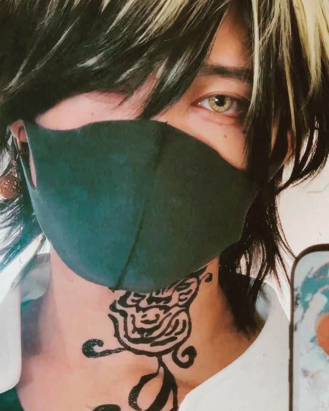 森友二さんのインスタグラム写真 - (森友二Instagram)「#一虎  マスク無しでハロウィンを楽しめる時は何時だろうか ☠🎃HappyHalloween🍭🍬   #ハロウィン  #halloween   #仮装  #コスプレ  #タトゥー  #tattoo  #東京卍リベンジャーズ」10月27日 12時16分 - moriyuji.0701