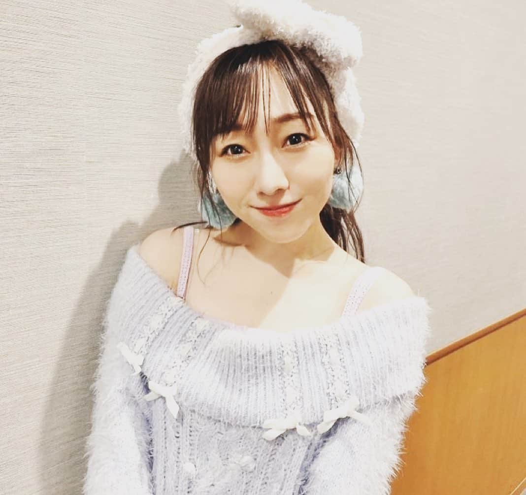 須田亜香里さん応援アカウントのインスタグラム：「昼夜の寒暖差がひどく体調を崩しやすい気候なので皆さん、気をつけてください。 ⁡ ⁡劇場最終公演の当落が発表されて色んな想いや気持ちがあると思います。 ⁡どんな形であれ、あかりんを笑顔で送り出せるように万全に体調は整えましょう！ ⁡ ⁡卒業メッセージ募集中です！ ⁡⚠️卒業メッセージはヨセッティを使用しています。 ⁡ログインしなくても簡単に書けます。QRコードをアプリなどで読み込んでください。 ⁡ #須田亜香里 #あかりん #だーすー #SKE48 #須田亜香里さん卒業によせて  #アイドル #卒業」
