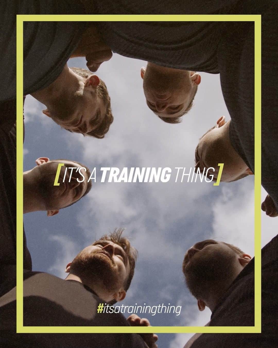 UMBROのインスタグラム：「"You've got to be as one team, you've got to be helping each other out"  To @broughtonparkfc, rugby is the epitome of team sport and being able to rely on each other is important in training and on match days. This is why they train the way they do….#itsatrainingthing  #umbro #protraining #rugby」