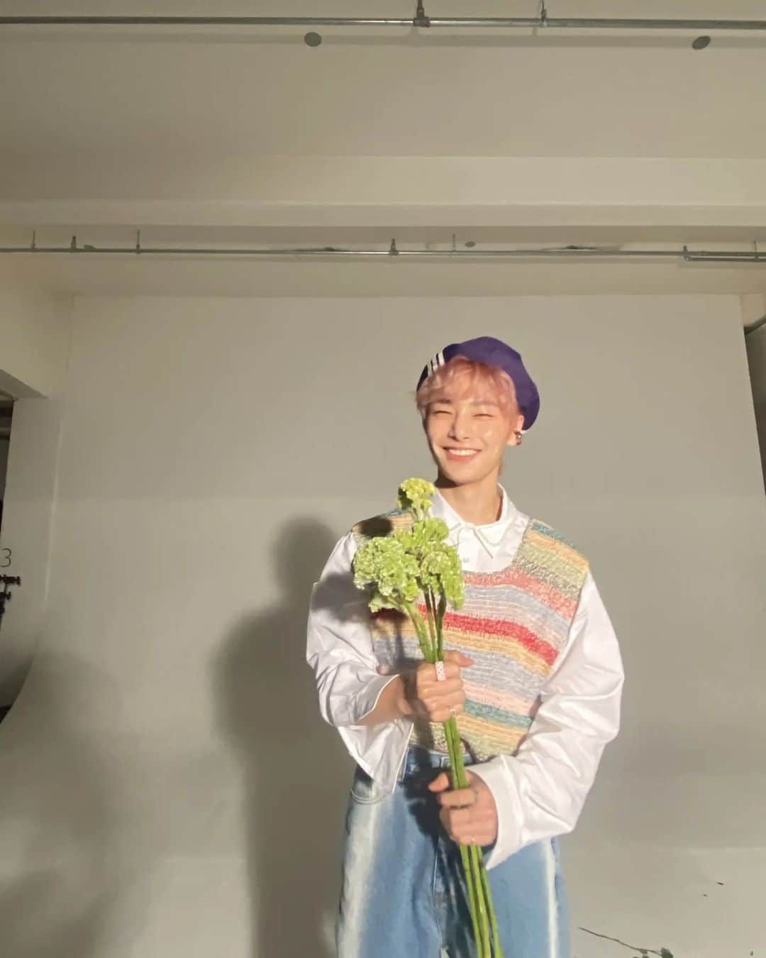 Stray Kidsさんのインスタグラム写真 - (Stray KidsInstagram)「앳스타일💐 #StrayKids#STAY#IN스타그램#🦊」10月27日 14時07分 - realstraykids