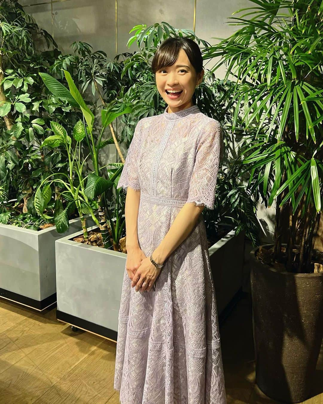 繁田美貴さんのインスタグラム写真 - (繁田美貴Instagram)「*＊ 今夜は、 電気料金の賢い節約術と タクシーアプリが変える日本の交通 について、学びます！ #BSテレ東 #毎週木曜 22:00〜 #マネーのまなび #寝かしつけに手間取っているうちに #始まったー！！ #って、あれ、、デジャブ😅 #この日の衣装 Dress #dorrydoll」10月27日 22時24分 - handa_miki