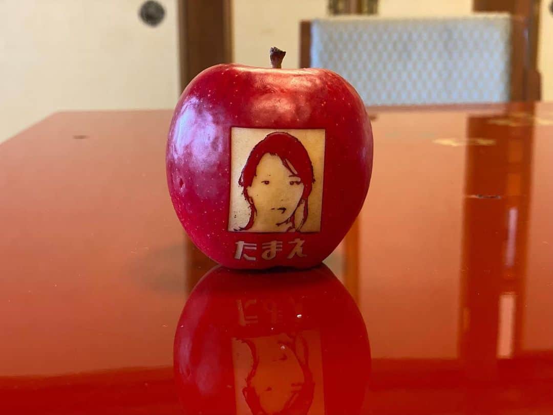 のインスタグラム：「映画「天間荘の三姉妹」公開まで、あと一日。  #天間荘の三姉妹」
