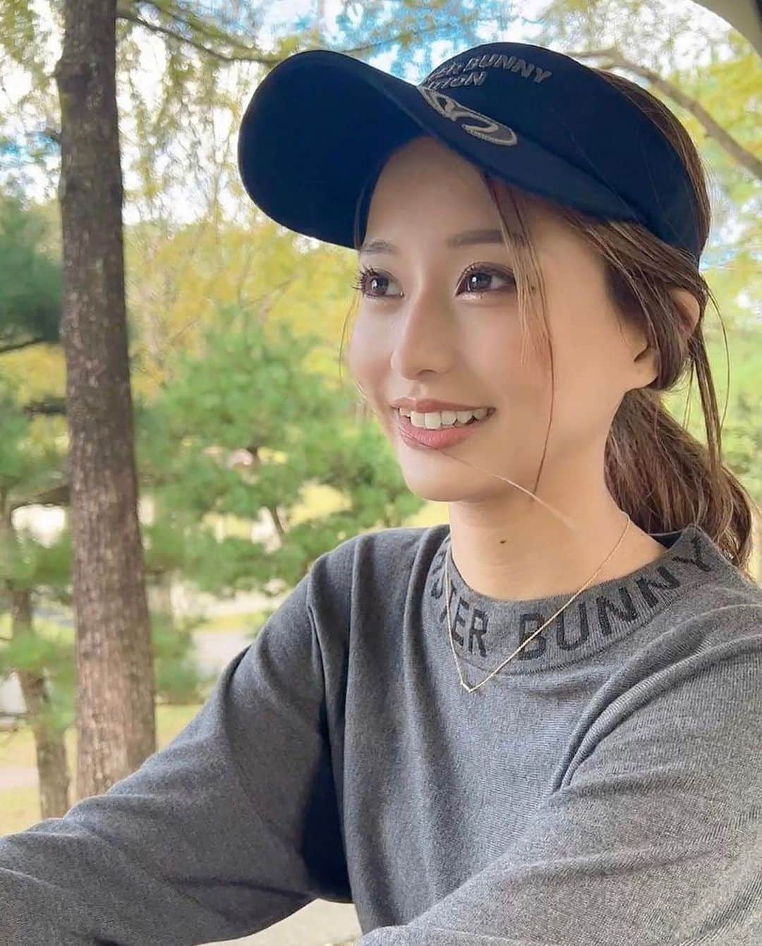 美女美容事情さんのインスタグラム写真 - (美女美容事情Instagram)「《美人すぎるゴルフ女子🏌️‍♀️⛳️》⁠ *⠀⠀⠀⠀⠀⠀⁠⠀⁠⠀⁠⠀⁠⠀⁠ 今回ご紹介させて頂きますのは!!👀❤️⁠⠀⁠⠀⁠⠀⁠⠀⁠ ひちゃん🐥さん<@hichan_golf> の素敵なお写真📸⠀⁠⠀⁠⠀⁠ *⠀⁠ 笑顔がかわいくて癒されますね😆💖 こんな美人さんとゴルフは楽しいですね❣️✨⠀⠀⠀⁠⠀⁠⠀⁠⠀⁠ *⠀⁠⠀⁠⠀⁠⠀⁠⠀⁠ ひちゃん🐥さん<@hichan_golf> 素敵な投稿をありがとうございました☺️📸✨⠀⁠ ひちゃん🐥さんのアカウントには他にも素晴らしい投稿が沢山ありますので是非覗いてみてくださいね💁‍♀️💙⁠ ⁠ ⠀⠀⁠⠀⁠⠀⁠⠀⁠ △▼△▼△▼△▼△▼△▼△▼△▼△▼ ⁠⠀⁠⠀⁠⠀⁠ ❤️🧡💛「ビジョビ (美女美容事情)」💚💙💜⠀⠀⠀⠀⠀⠀⠀⠀⠀⠀⠀⠀⠀⠀⁠⠀⁠⠀⁠⠀⁠⠀⁠⠀⁠ 👇掲載ご希望の方は👇⠀⠀⠀⠀⠀⠀⠀⠀⠀⠀⠀⠀⠀⠀⠀⁠⠀⁠⠀⁠⠀⁠⠀⁠⠀⁠ @b_b_j.jタグ付けと🖤 #ビジョビ ⁠⠀⁠ 🖤タグ付けお願いします⠀⠀⠀⠀⠀⠀⠀⠀⠀⠀⠀⠀⠀⠀⠀⁠⠀⁠⠀⁠⠀⁠⠀⁠⠀⁠ △▼△▼△▼△▼△▼△▼△▼△▼△▼ ⁠⠀⁠ #美女#美人#ゴルフ#ゴルフ女子 #ゴルフコーデ#ゴルフウェア #インスタ美女#インスタ美人」10月27日 17時30分 - b_b_j.j