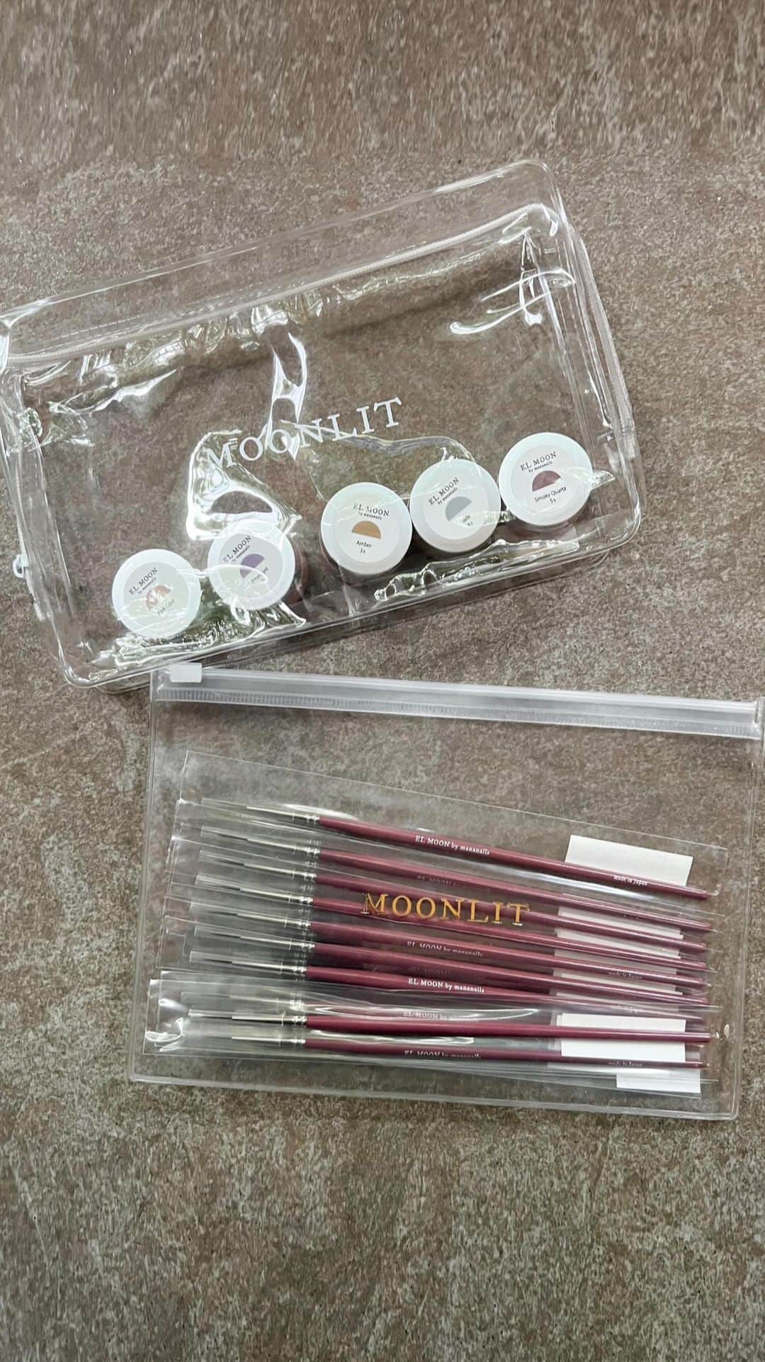 mananailsのインスタグラム：「NAIL EXPO 商品紹介🌙  @moonlit_shop  @bonnail_insta   @trinagel_official boothでご購入頂けます🤍」
