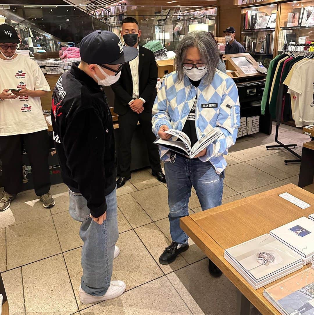 藤原ヒロシさんのインスタグラム写真 - (藤原ヒロシInstagram)「congraz」10月27日 19時30分 ...