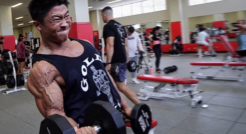 相澤隼人さんのインスタグラム写真 - (相澤隼人Instagram)「世界選手権まで残りわずか！  さぁいくぜ🔥  YouTubeに二頭筋トレーニング載せたのでよかったら見てください👶  #natural #bodybuilding」10月27日 20時00分 - hayato_aizawa