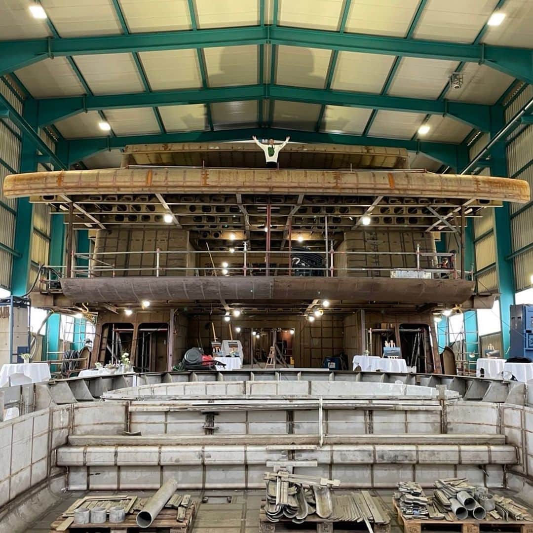 のインスタグラム：「Under construction. Completion is in two years.  建設中。完成は2年後。」