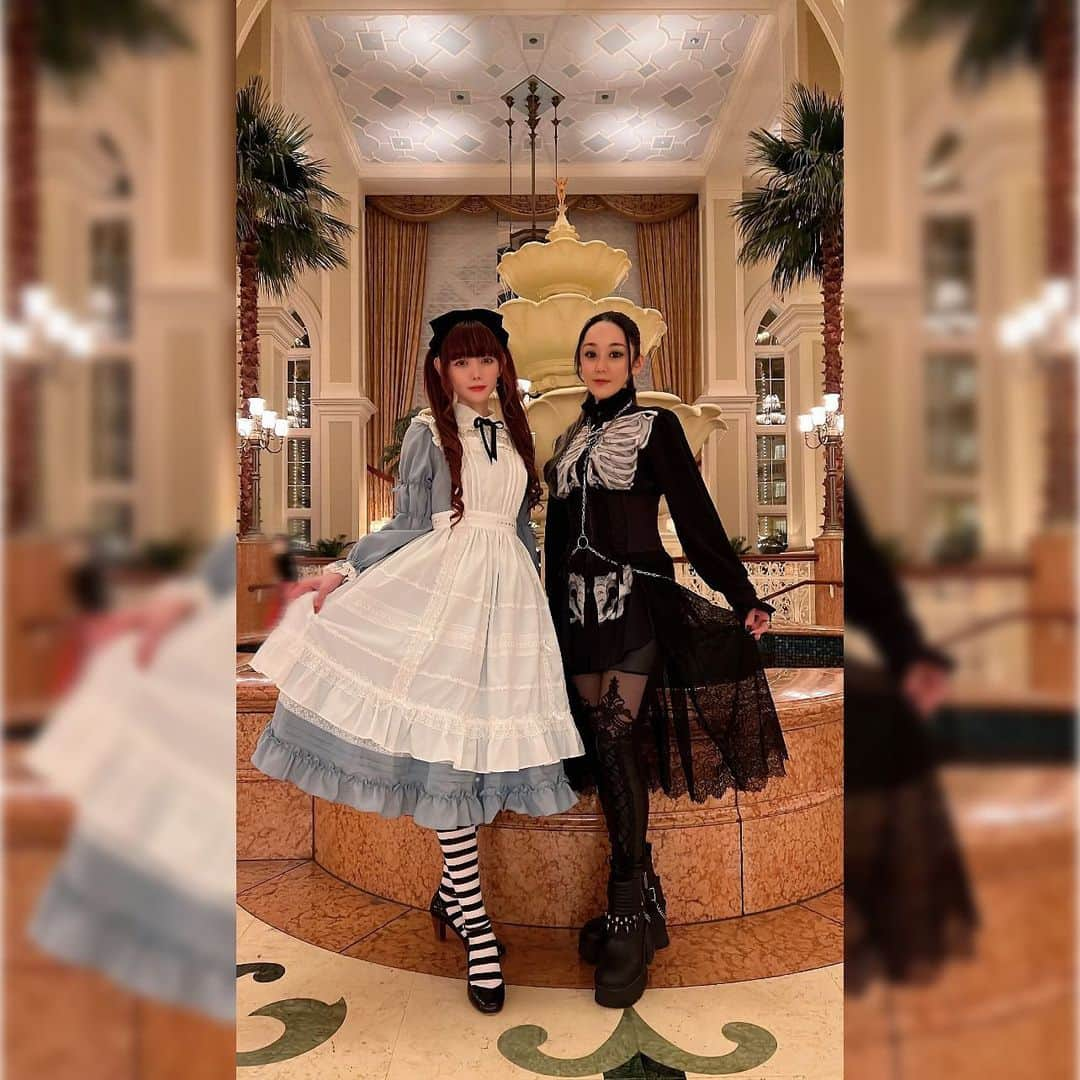 浅川悠さんのインスタグラム写真 - (浅川悠Instagram)「Had Trey’s B-day (my friend’s fav)♣️🎩at Tokyo Disneyland Hotel, Alice Room, bringing my bae😚🎉It was worth spending a lot of money for the unforgettable days!😆I guess….Lol💸💸💸 ⠀ #twistedwonderland  #voiceactor #fangirl」10月28日 0時11分 - yuu_asakawa_insta