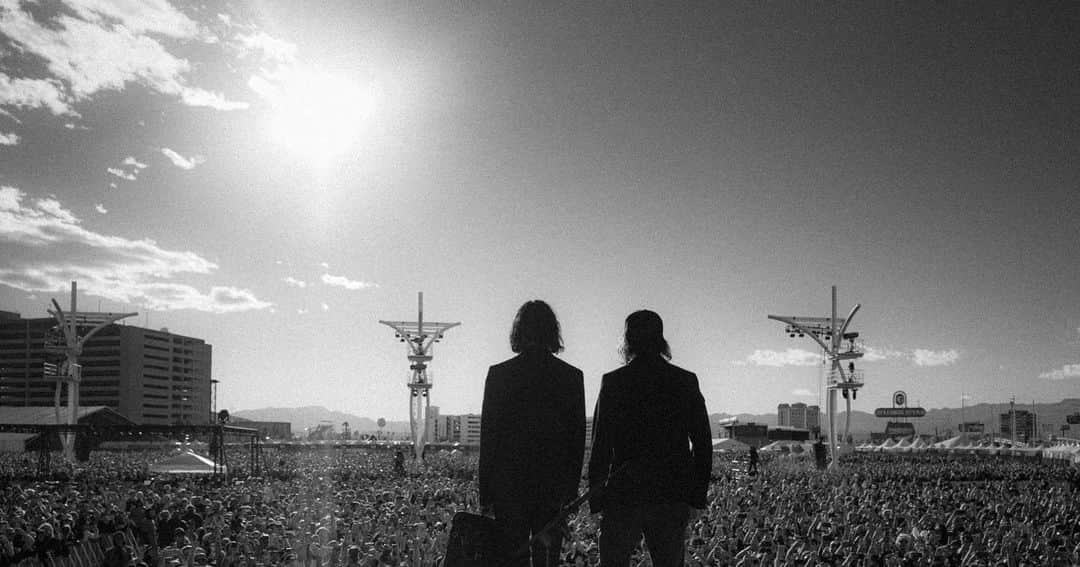 アダム・エルマキアスさんのインスタグラム写真 - (アダム・エルマキアスInstagram)「When We Were Young Festival. Shot with @sigmaphoto lens.」10月28日 5時42分 - elmakias